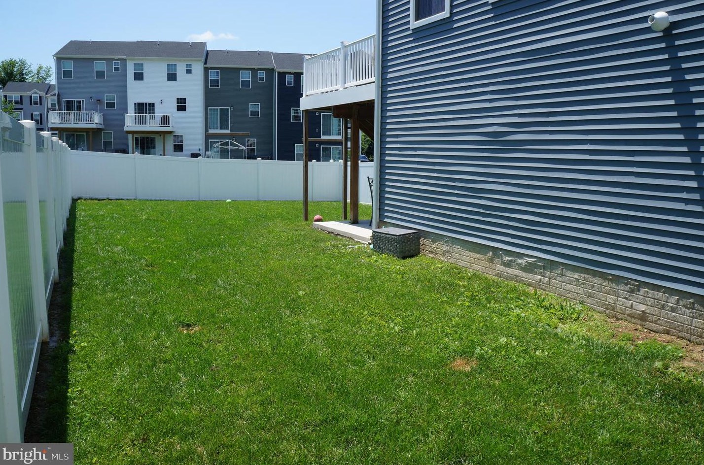 126 Overlook Dr, Hanover PA 17331-9136 exterior