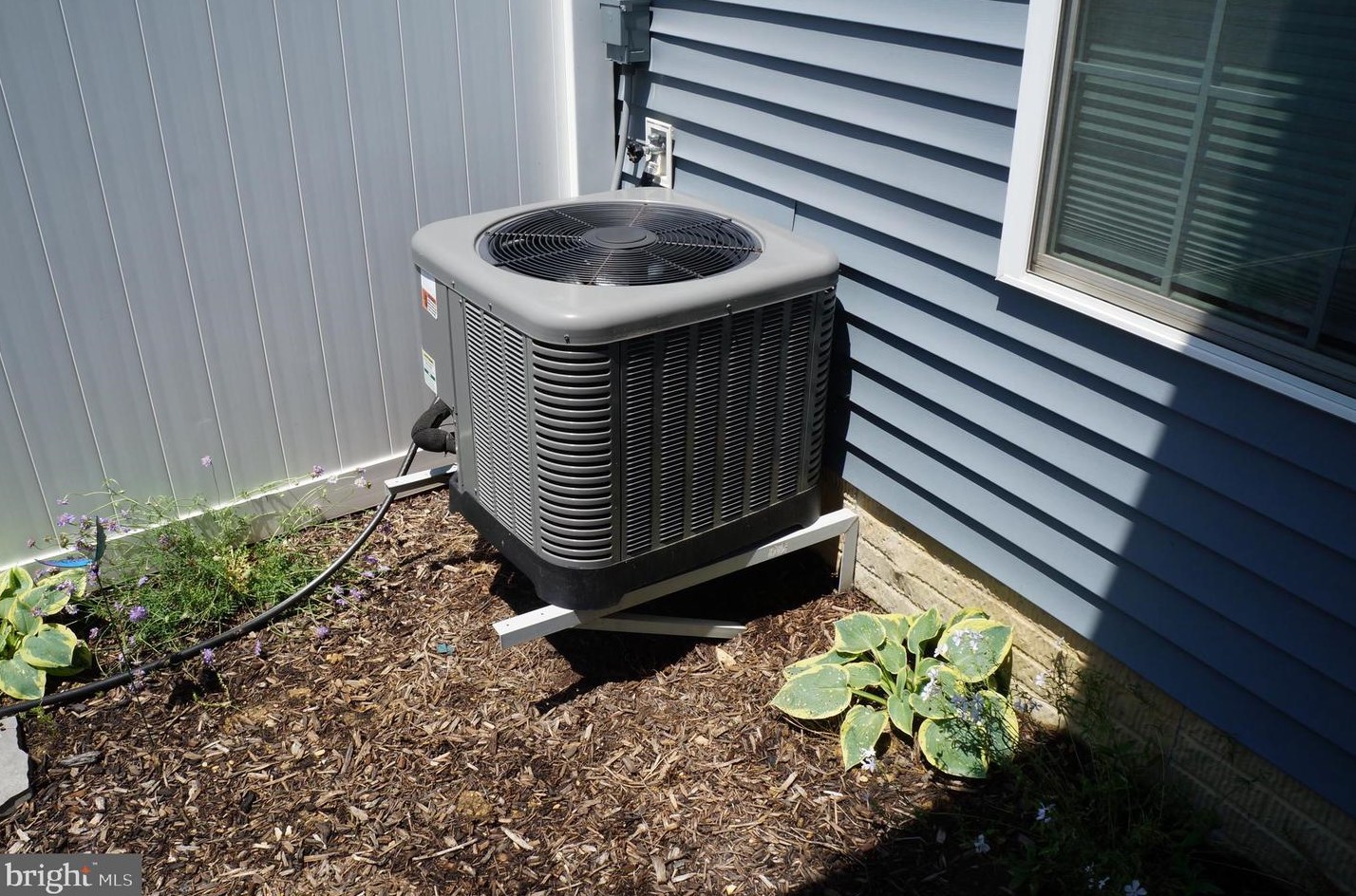 126 Overlook Dr, Hanover PA 17331-9136 exterior