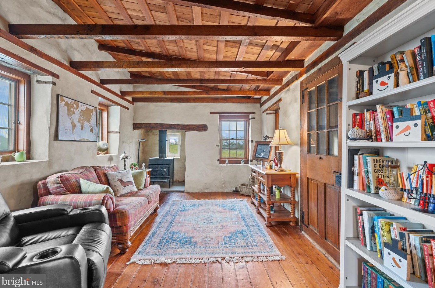 445 Bowers Brg Rd, Strinestown PA  17345-9231 exterior