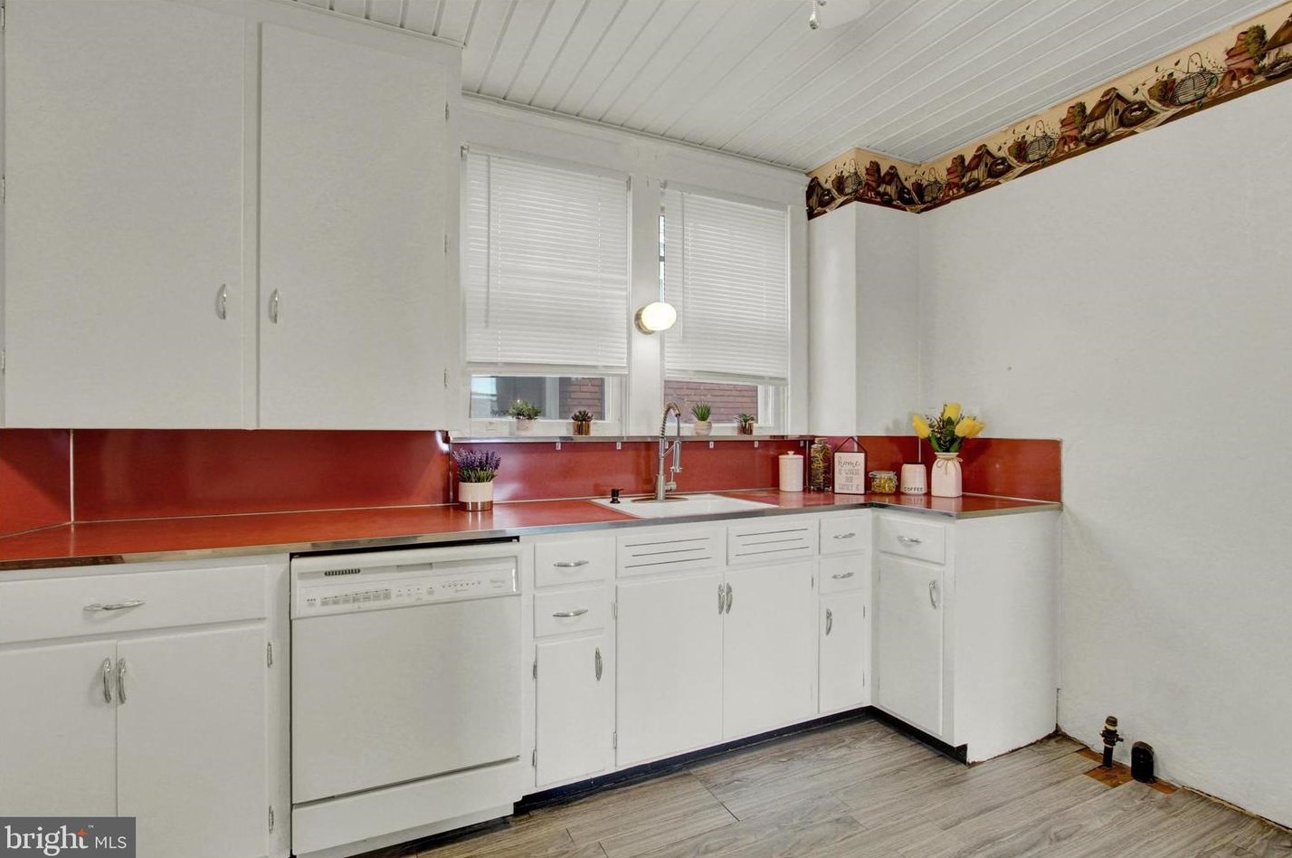 234 Chestnut St, Hanover PA 17331-2249 exterior