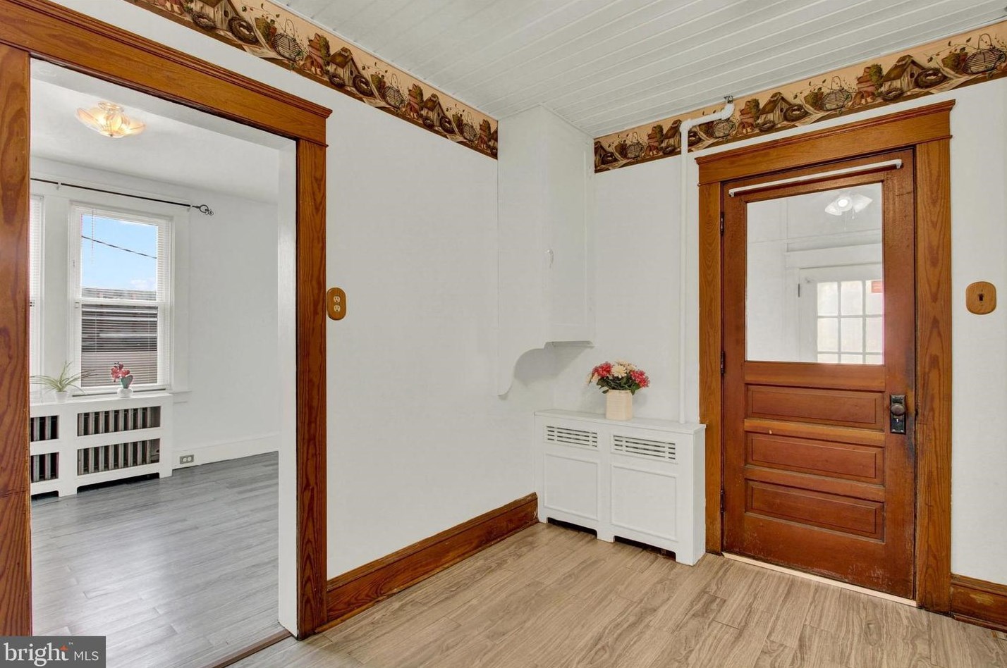 234 Chestnut St, Hanover PA 17331-2249 exterior