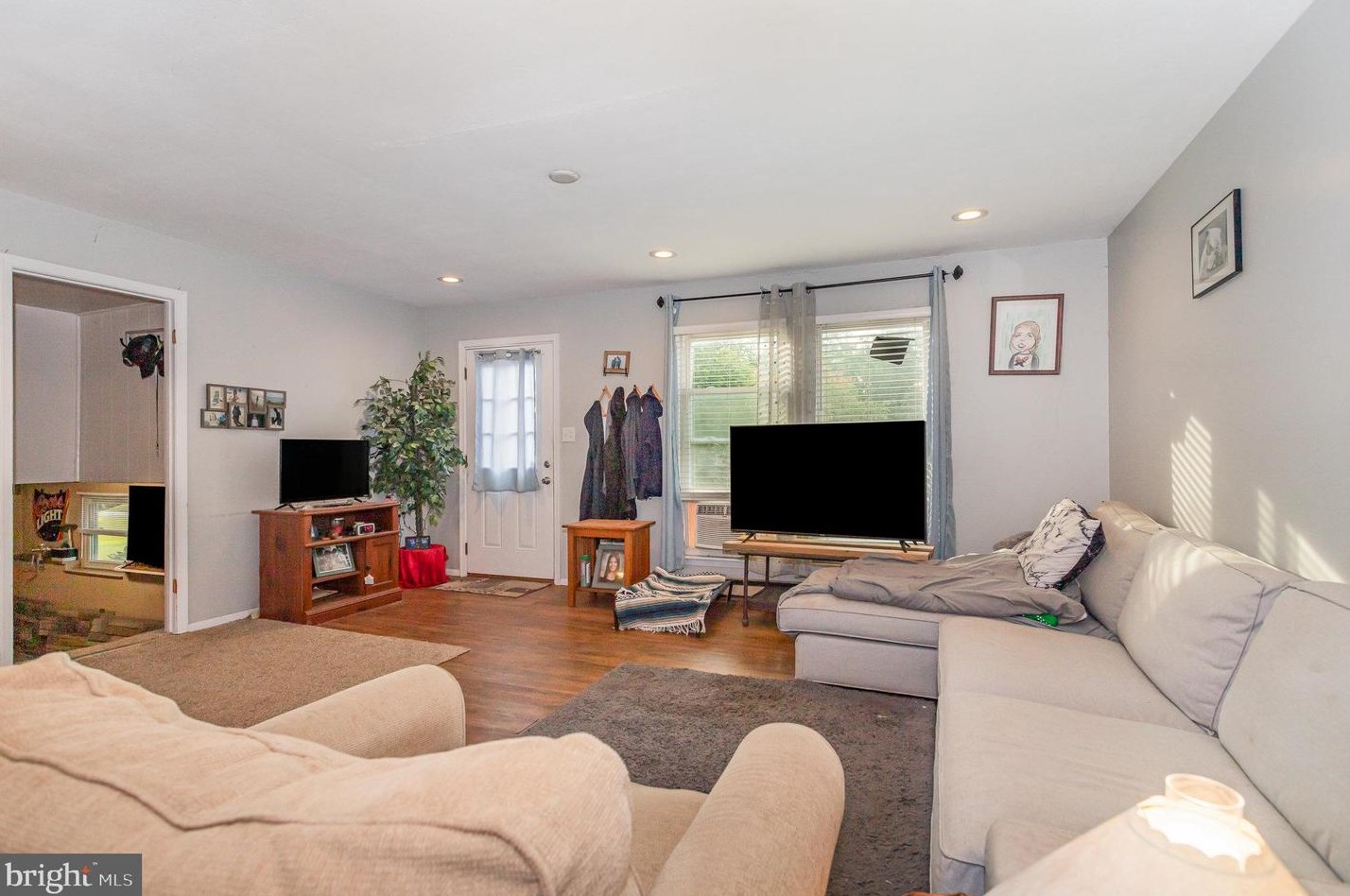 10 Cedar Dr, York Haven PA  17370-9517 exterior