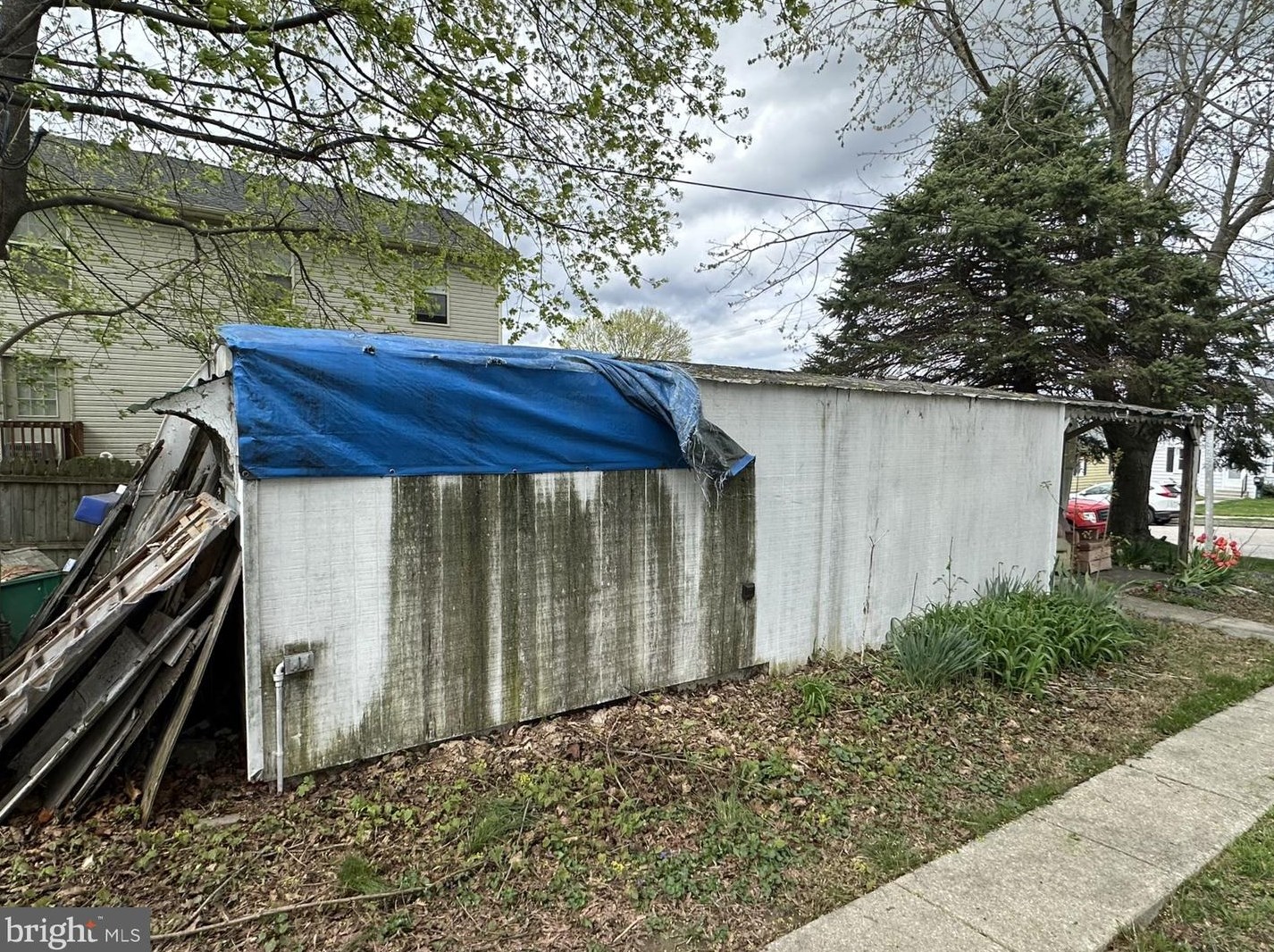 821 Mcallister St, Hanover PA  17331-4141 exterior