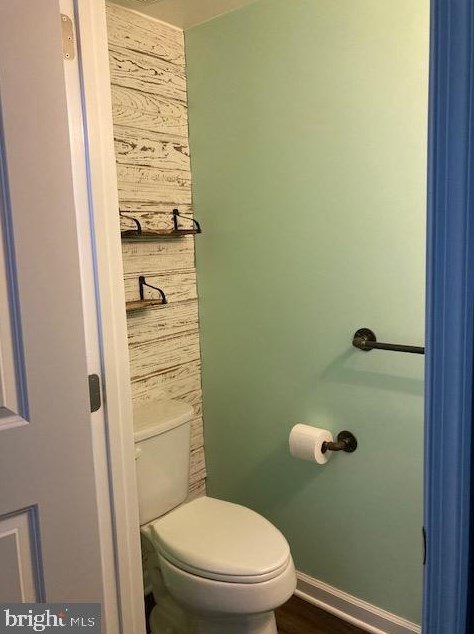 37 Ctr St, Hanover PA 17331-2829 exterior