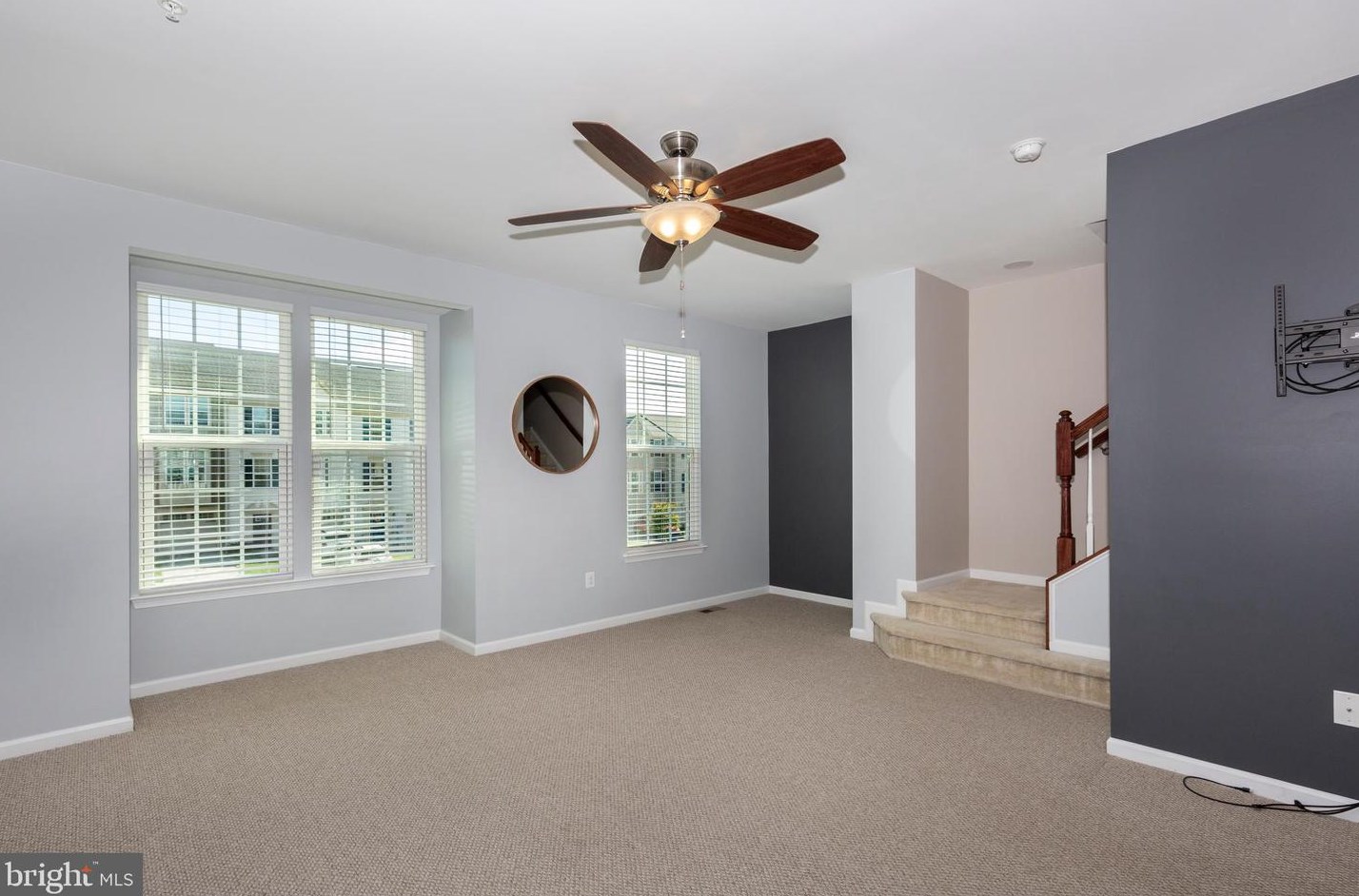 37 Ctr St, Hanover PA 17331-2829 exterior