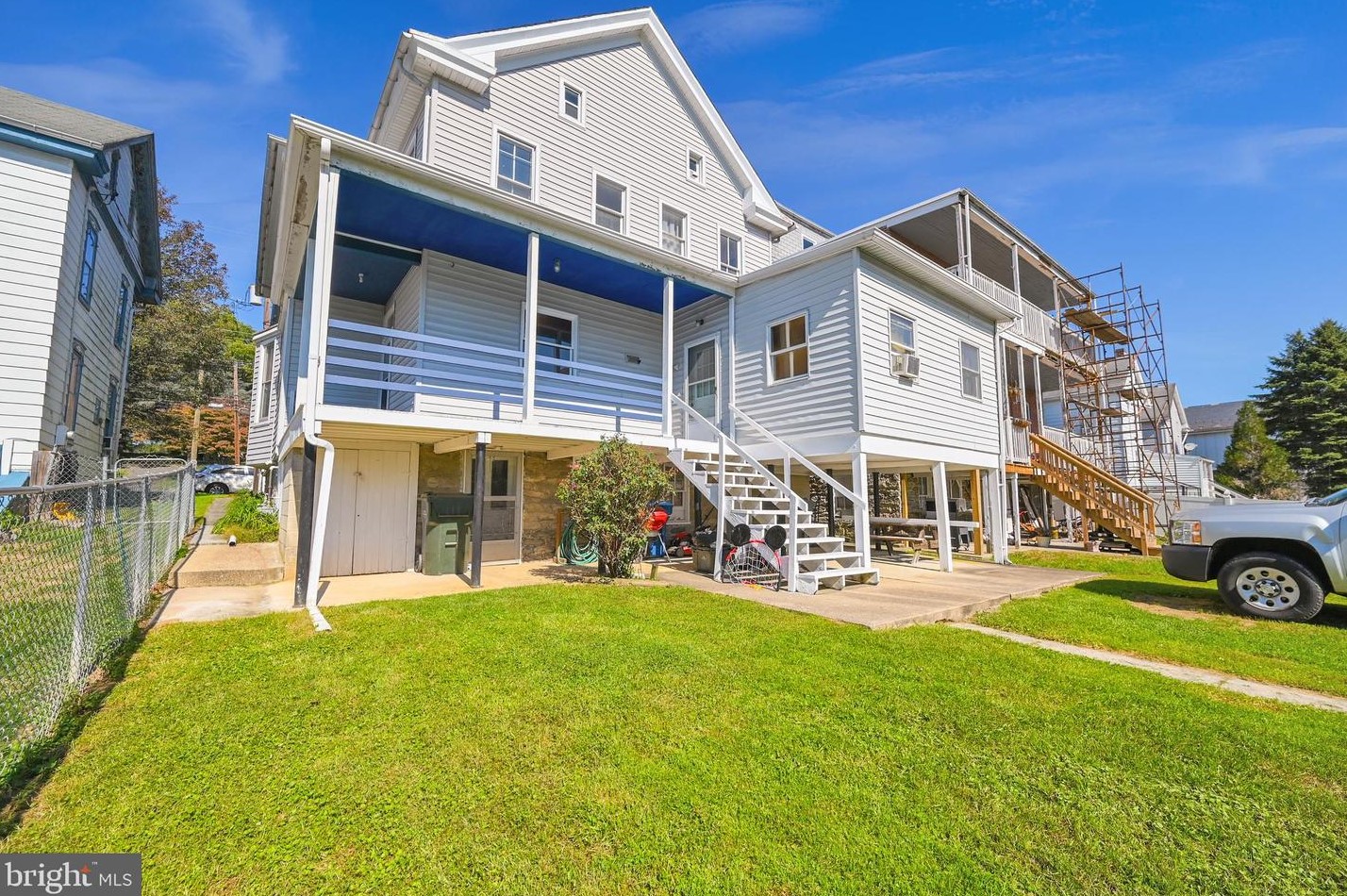 160 Market St, York PA 17404-5530 exterior