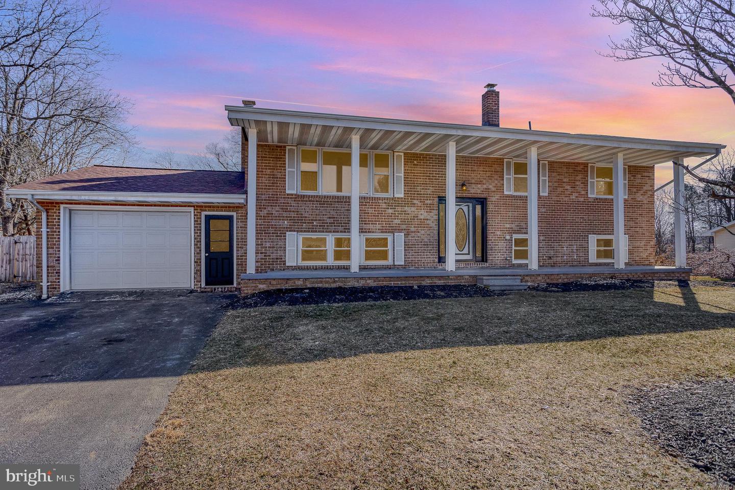1606 Art Dr, Hanover, PA 17331 - MLS PAYK2076468 - Coldwell Banker