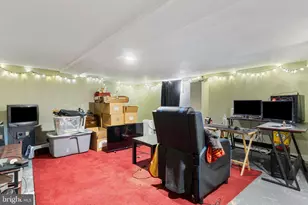 39 S Sumner St, York, PA 17404 - Photo 23