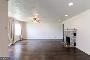 663 Wyndamere Dr, Lewisberry, PA 17339 - Photo 19