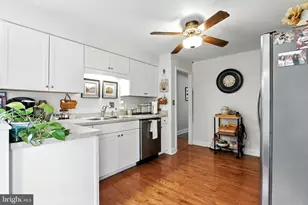 213 Charles St, Hanover, PA 17331 - Photo 13