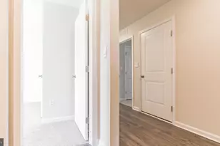 2025 Paperback Wy, York, PA 17408 - Photo 5