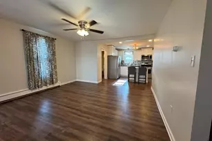 140 E Hanover St, Hanover, PA 17331 - Photo 5