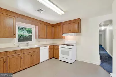 823 Glendale Road, York, PA 17403 - Photo 13