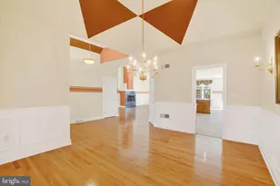 2280 Spangler Cir, York, PA 17406 - Photo 7