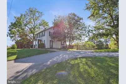 595 Locust Point Road, York, PA 17406 - Photo 3