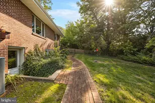 1311 Ruxton Rd, York, PA 17403 - Photo 5