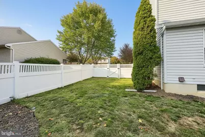 409 White Rose Lane, York, PA 17402 - Photo 9