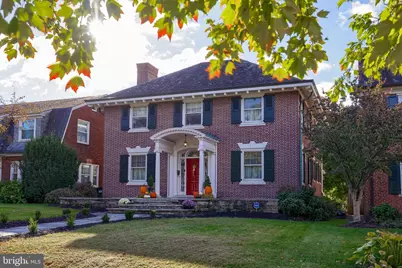 146 E Springettsbury Avenue, York, PA 17403 - Photo 1
