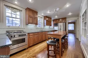 146 E Springettsbury Ave, York, PA 17403 - Photo 17