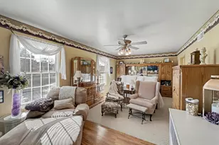 3121 Pineview Dr, Dover, PA 17315 - Photo 7