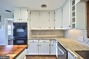 150 E Ridge Ave, Glen Rock, PA 17327 - Photo 31