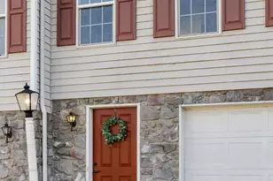 2792 Woodmont Dr, York, PA 17404 - Photo 3