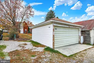 551 York St, Hanover, PA 17331 - Photo 23