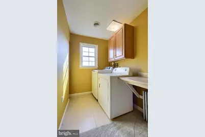 244 W Market St, Hellam, PA 17406 - Photo 31