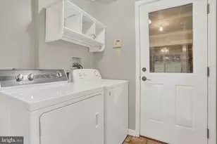 735 Clydesdale Dr, York, PA 17402 - Photo 11
