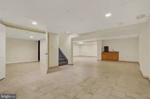 735 Clydesdale Dr, York, PA 17402 - Photo 23