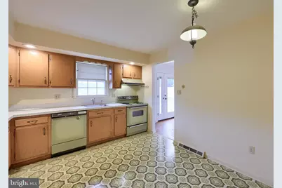 90 Churchill Drive, York, PA 17403 - Photo 11