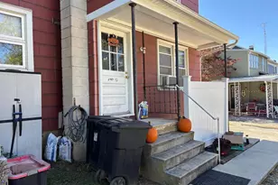 219 N 3rd St, Hanover, PA 17331 - Photo 3