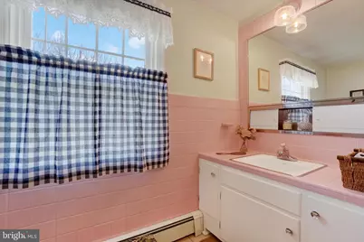 529 W Market Street, Hellam, PA 17406 - Photo 25