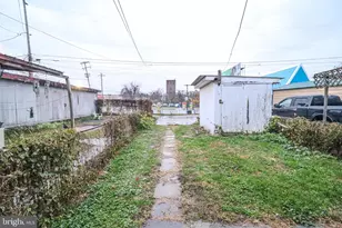 440 E Walnut St, York, PA 17403 - Photo 9