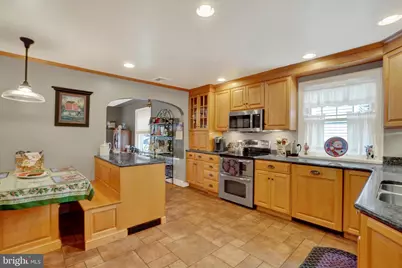 300 Pine Hill Lane, York, PA 17403 - Photo 9