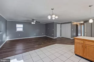 2530 Tree Top Ln, Seven Valleys, PA 17360 - Photo 9