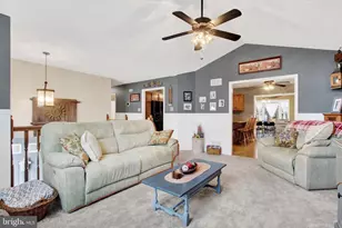 2790 Butternut Ln, York, PA 17408 - Photo 5