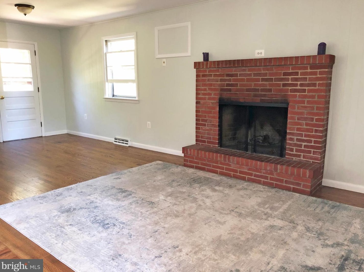 21 Lake Dr, West Amwell NJ  08530-2705 exterior