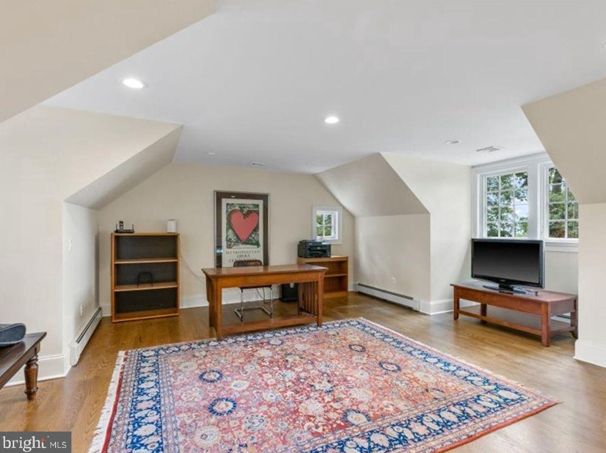 150 Sandy Rdg Rd, Stockton NJ 08559-1513 exterior