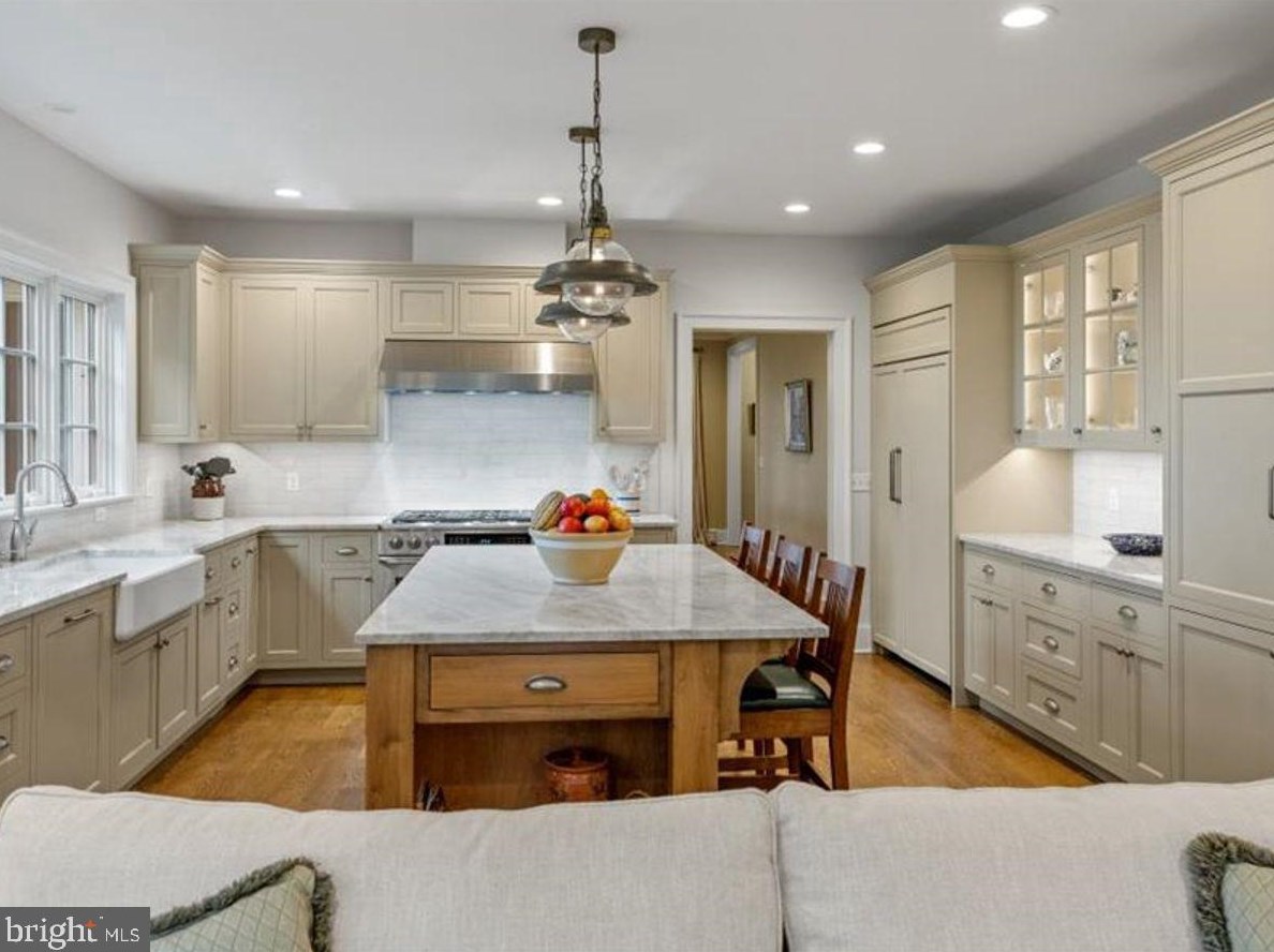 150 Sandy Rdg Rd, Stockton NJ 08559-1513 exterior