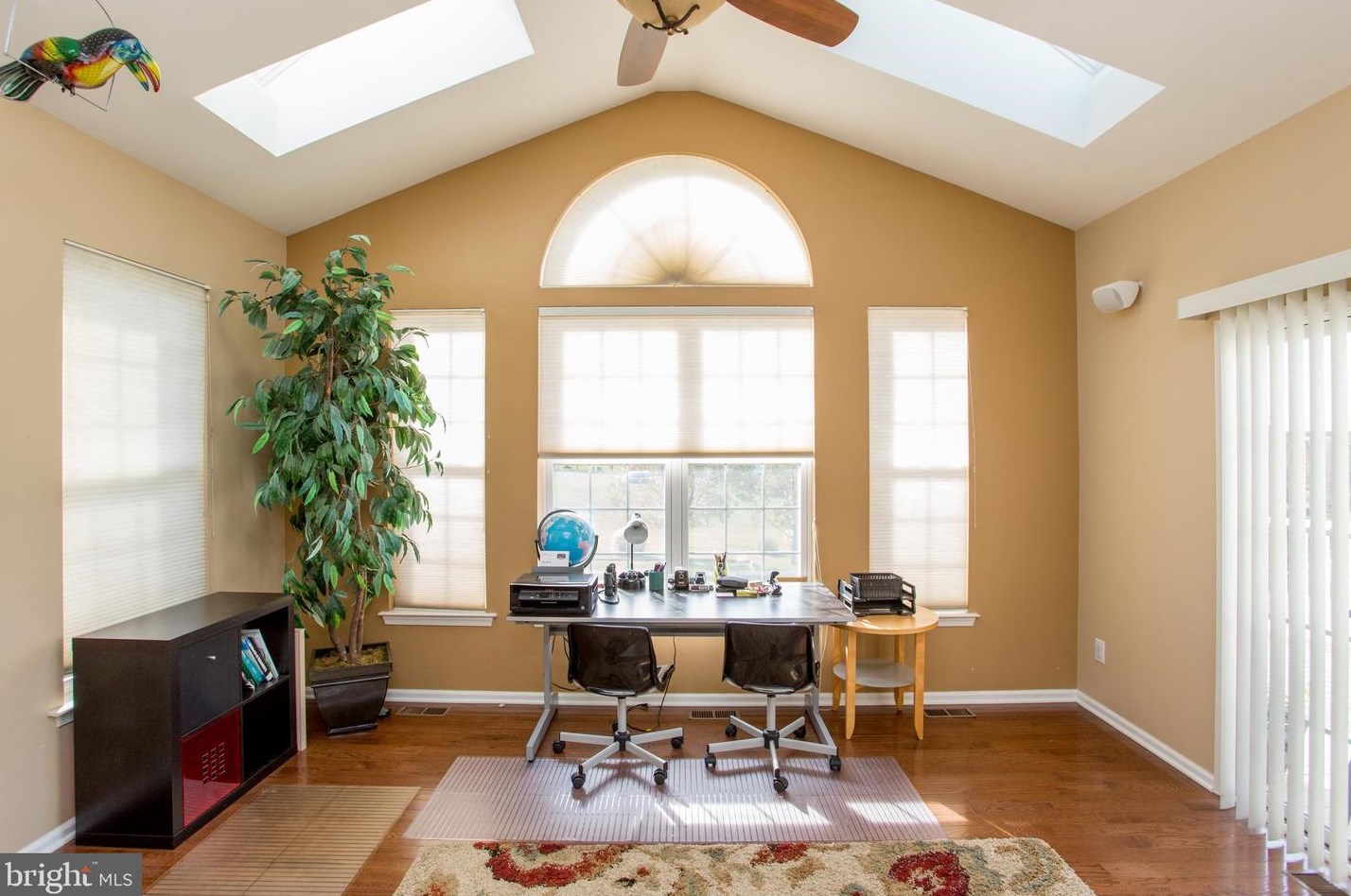 19 Ferris Wheel Dr, West Amwell NJ  08530-3441 exterior