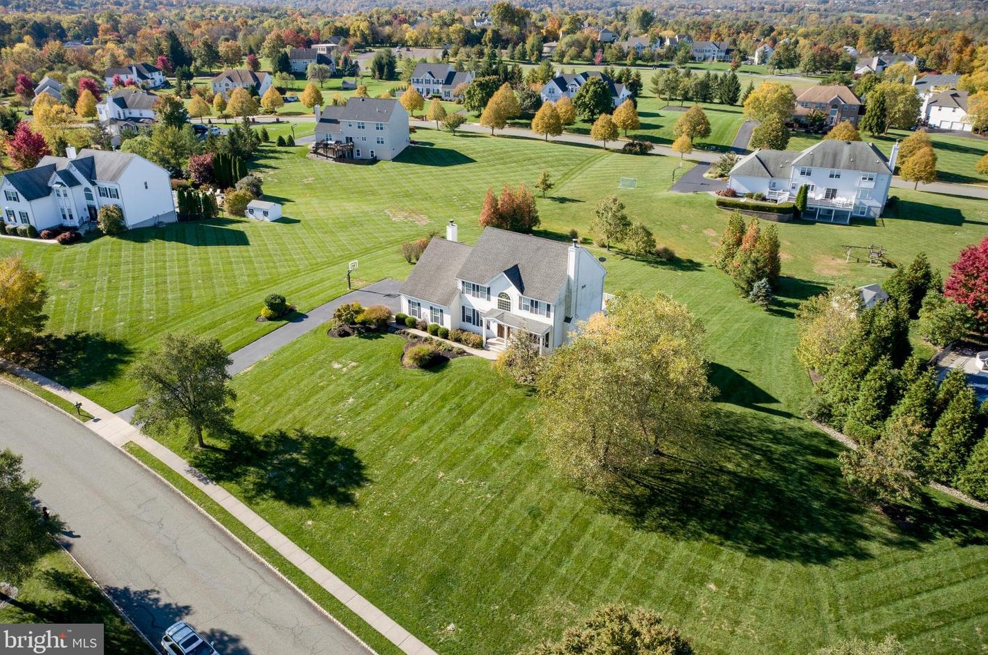 19 Ferris Wheel Dr, West Amwell NJ  08530-3441 exterior