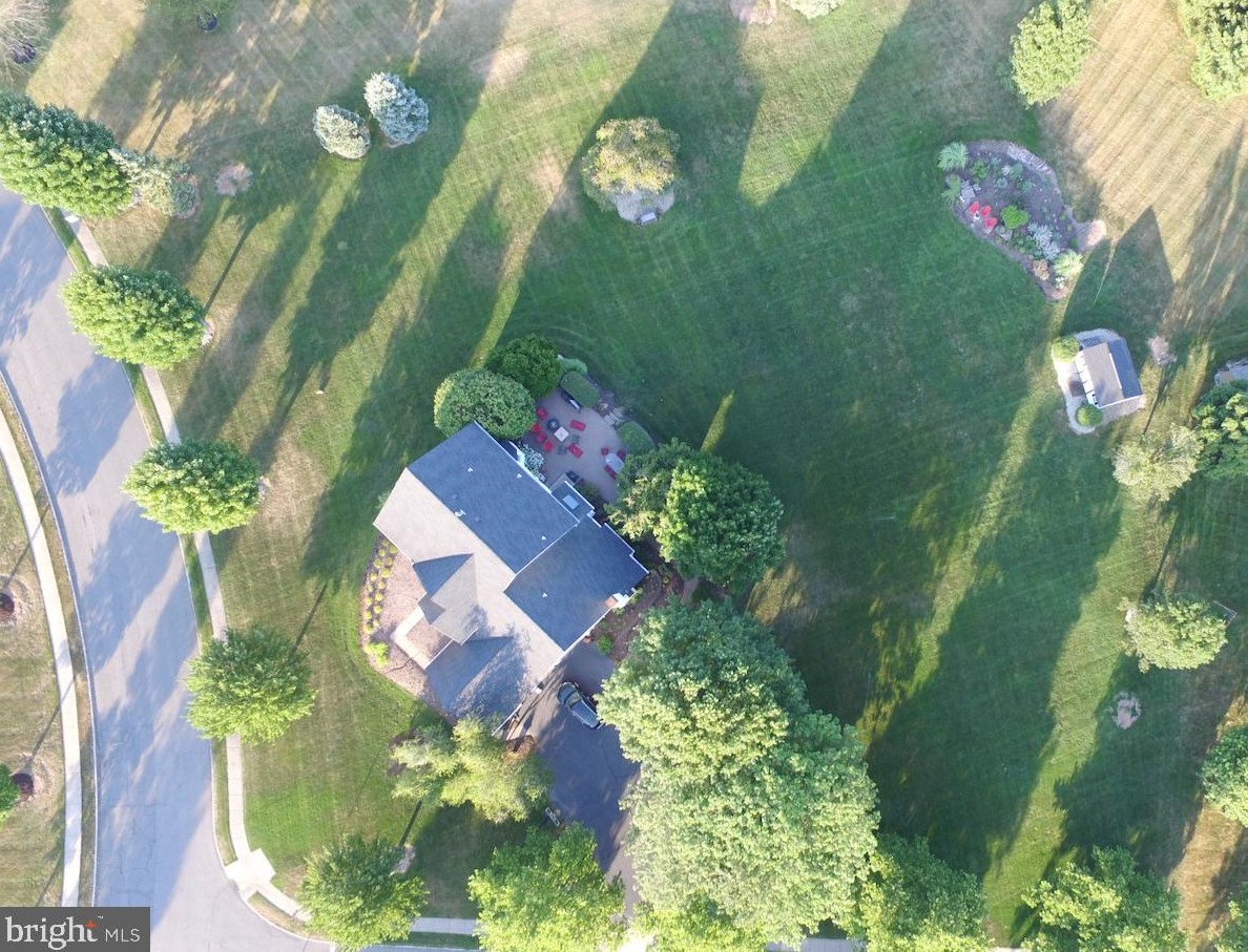 3 Sheridan Ln, East Amwell Township, NJ 08551