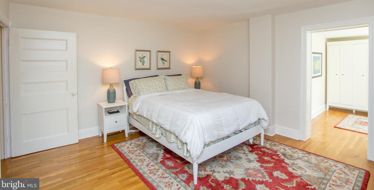 50 Union St, West Amwell NJ  08530-1846 exterior