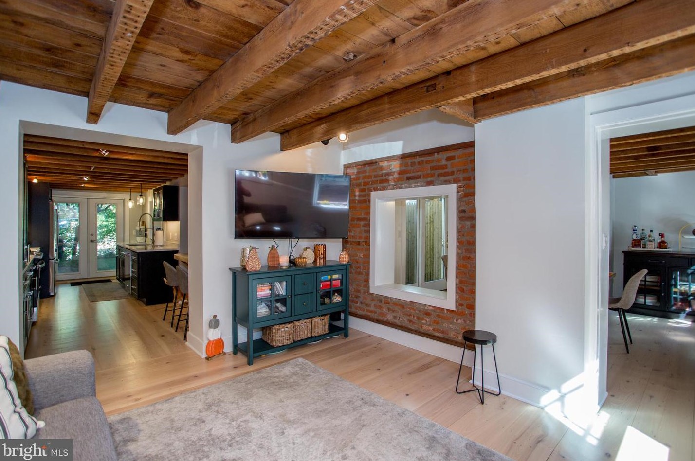 28 Swan St, West Amwell NJ  08530-1022 exterior