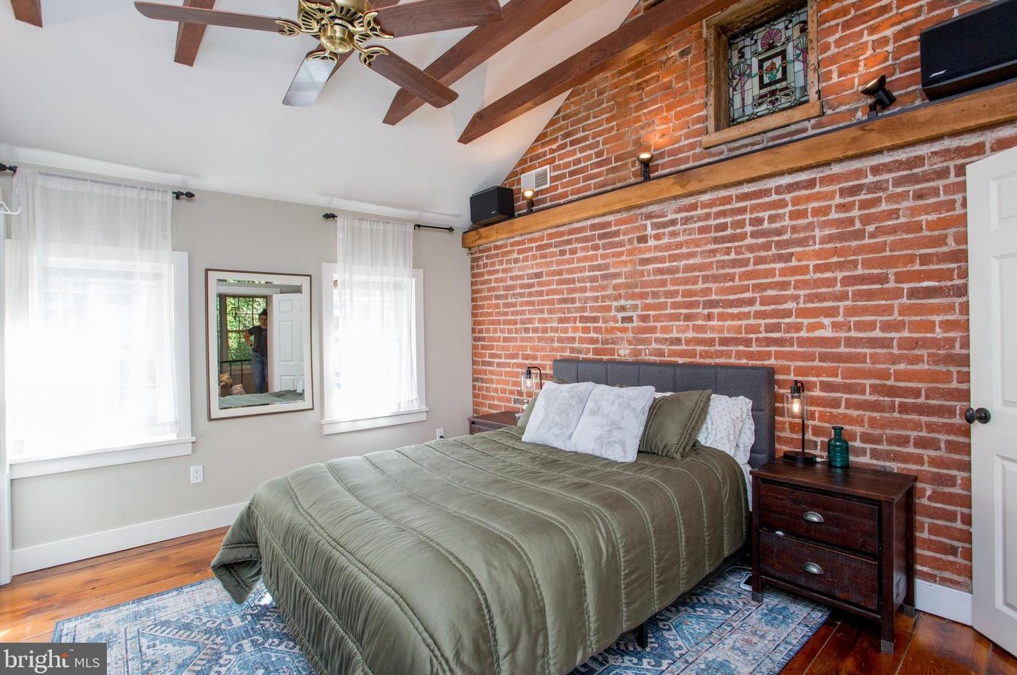28 Swan St, West Amwell NJ  08530-1022 exterior