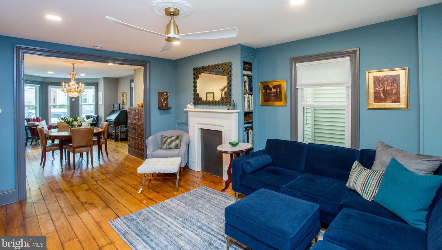 105 Union St, West Amwell NJ  08530-1646 exterior