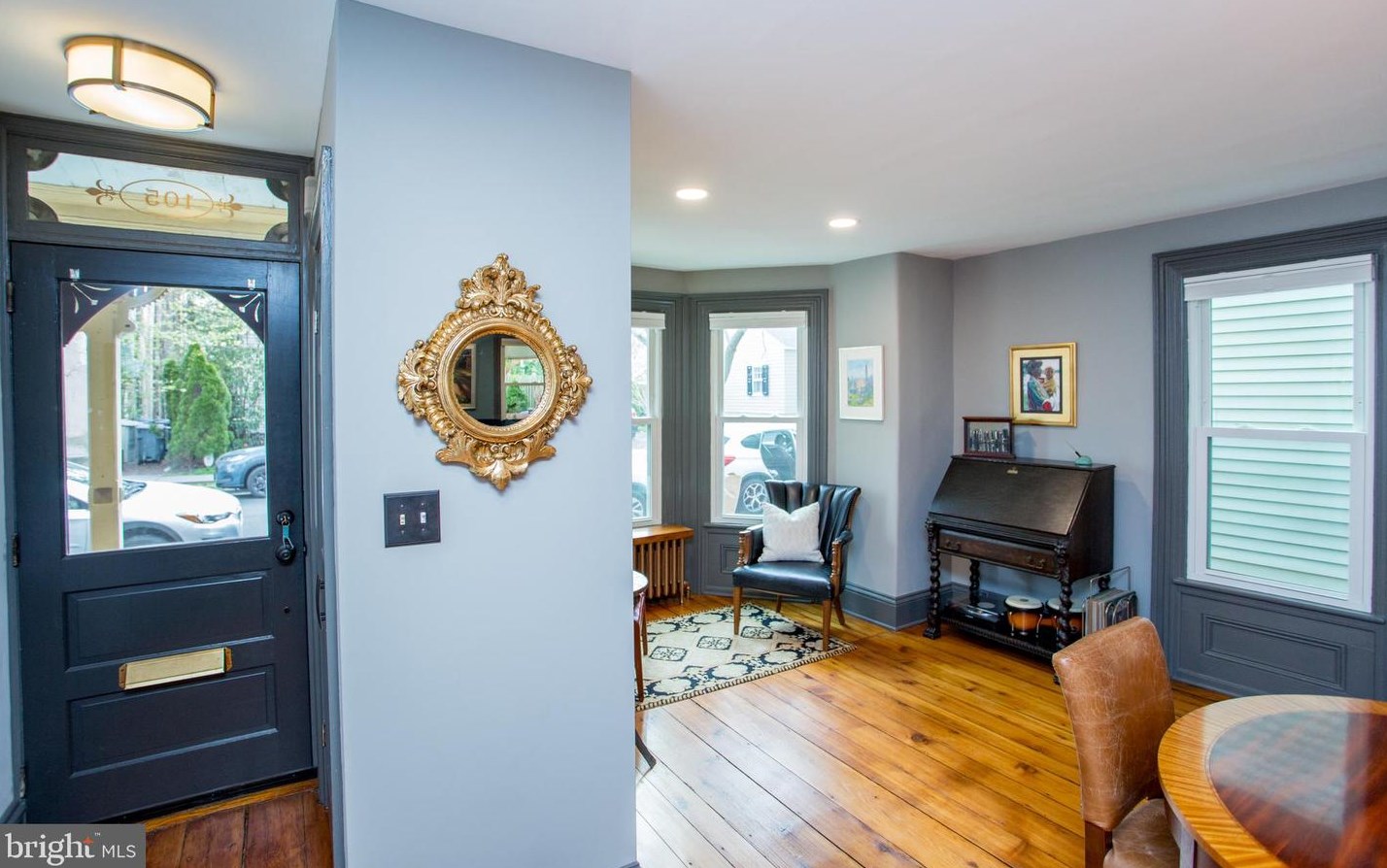 105 Union St, West Amwell NJ  08530-1646 exterior