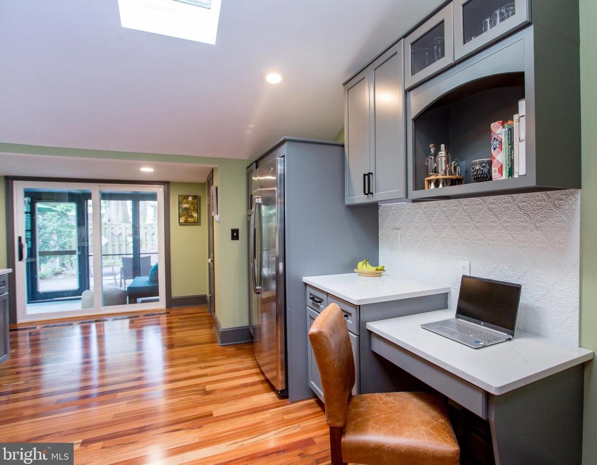 105 Union St, West Amwell NJ  08530-1646 exterior