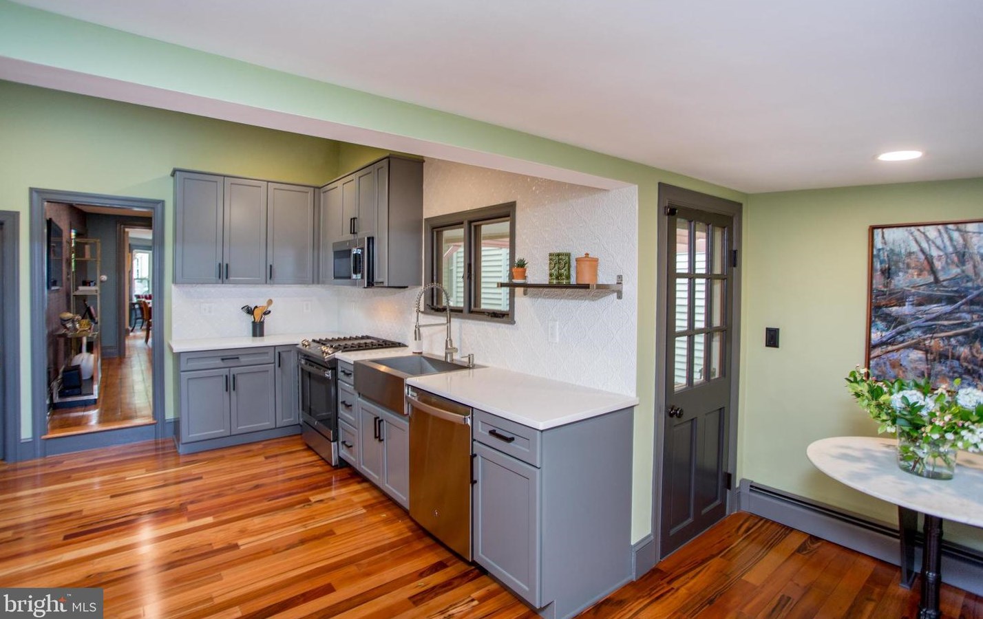 105 Union St, West Amwell NJ  08530-1646 exterior